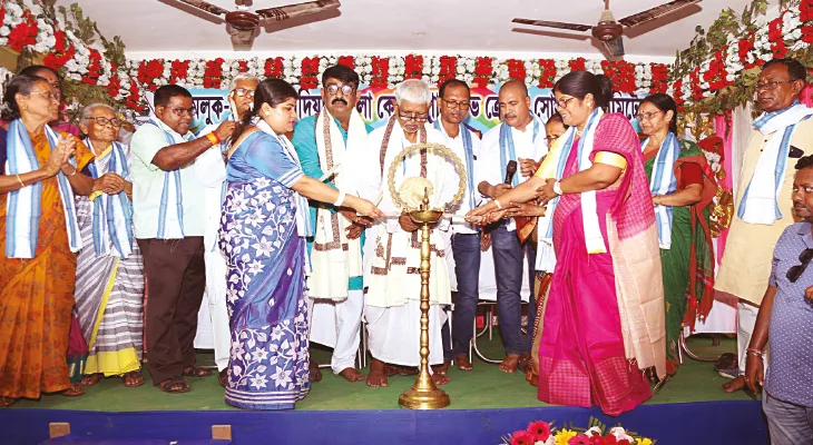 তমলুক-ঘাটাল-হলদিয়া মহিলা কোঅপারেটিভ সোসাইটির সদস্য, স্থায়ী আমানত বৃদ্ধিতে জোর