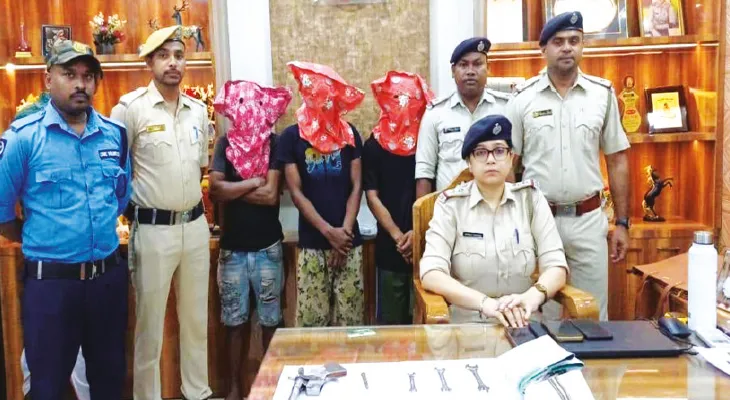 রুট ম্যাপ বানিয়ে ডাকাতির চেষ্টা, গোবরডাঙায় ধৃত ৩