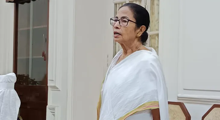 বিধানসভায় সাংবাদিক বৈঠকে মুখ্যমন্ত্রী মমতা বন্দ্যোপাধ্যায়