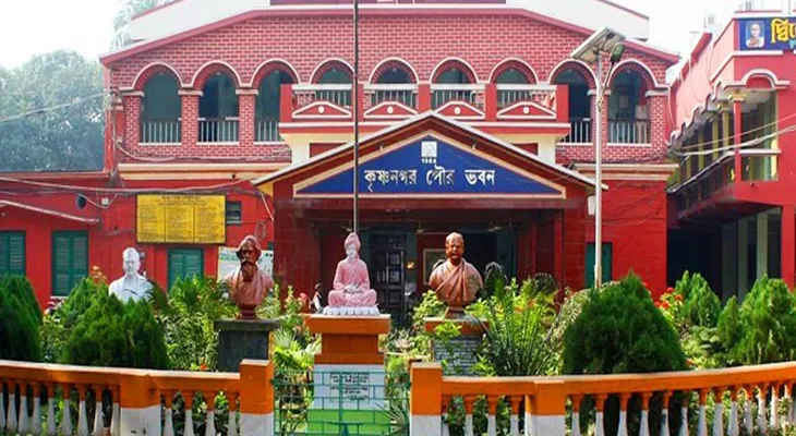 কৃষ্ণনগর পুরসভায় অনাস্থা প্রস্তাব তৃণমূল কাউন্সিলারদের একাংশের