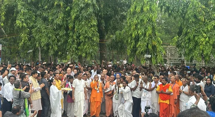 দীঘায় জগন্নাথ দেবের আরতি করলেন মুখ্যমন্ত্রী মমতা বন্দ্যোপাধ্যায়