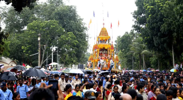 কড়া নিরাপত্তা ব্যবস্থা, নির্বিঘ্নে মিটল হুগলির রথযাত্রা, মাসির বাড়িতে জগন্নাথদেব, বিপুল ভক্ত সমাগম মাহেশ ও গুপ্তিপাড়ায়