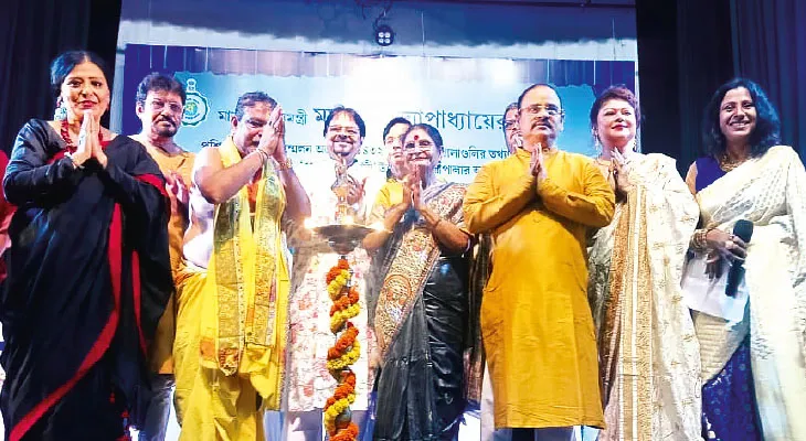 রথযাত্রার দিনেই শতাধিক বুকিং,  খুশির হাওয়া চিৎপুর যাত্রাপাড়ায়