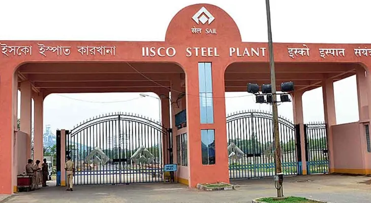 আন্দোলনের চাপে বিশাল অবৈধ নির্মাণ ভাঙল ইস্কো