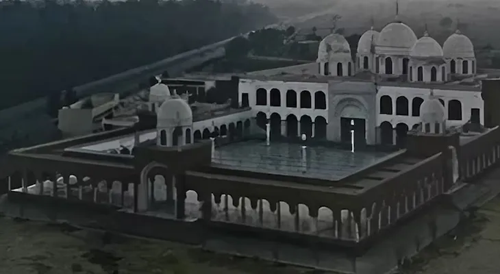 নেপথ্যে আইএসআই, অপারেশন সিন্দুরে  ধ্বংস জঙ্গিঘাঁটি ফের গড়ে তুলছে পাকিস্তান
