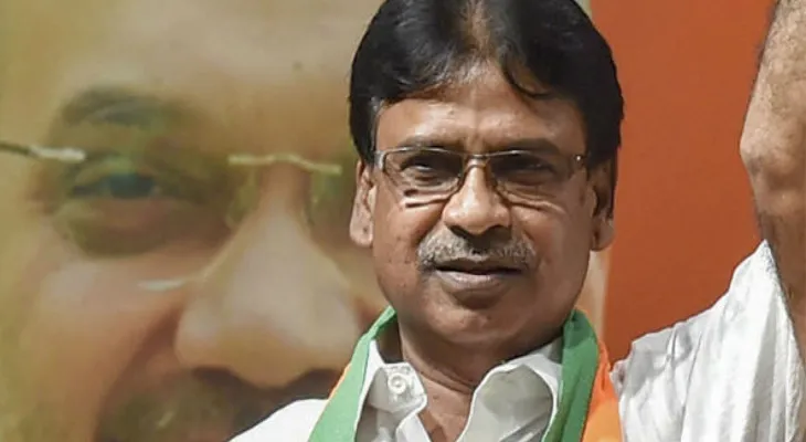 মালদহ বিমানবন্দর চালুর দাবিতে কেন্দ্রীয় মন্ত্রীর দ্বারস্থ সাংসদ খগেন