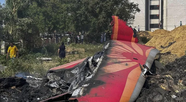 দেহ শনাক্ত ২৬০, আমেদাবাদ বিমান দুর্ঘটনায় মৃতের সংখ্যা নিয়ে ধোঁয়াশা