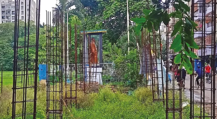 আম্বেদকর চিলড্রেনস পার্ক ভেঙে মিনি স্টেডিয়াম: ফাঁকা জায়গায় স্টল ‘দেওয়ার’ চক্র সক্রিয়! তোলপাড় দমদম