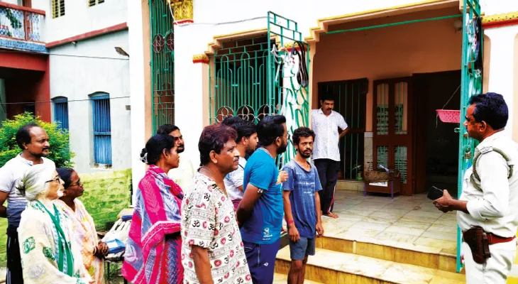 নবদ্বীপের নন্দীপাড়ায় প্রাচীন পলকেশ্বর শিব মন্দিরে সোনার চাঁদ, রুপোর বেলপাতা চুরি, চাঞ্চল্য এলাকায়