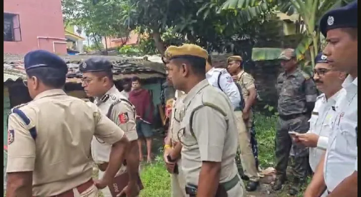 বৈদ্যবাটিতে যুগলের রক্তাক্ত দেহ উদ্ধারকে ঘিরে রহস্য, মিলল একজোড়া রক্তমাখা ছুরি