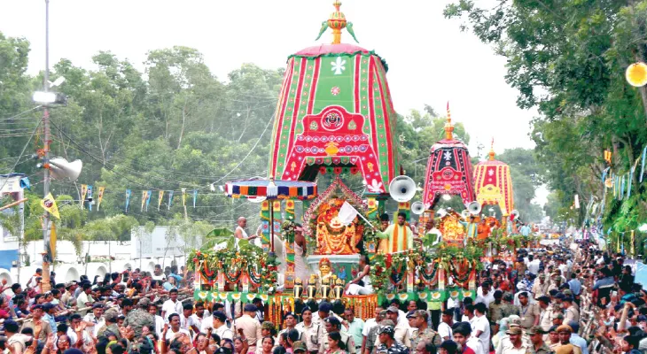 উল্টোরথেও জনজোয়ারে ভাসল দীঘা