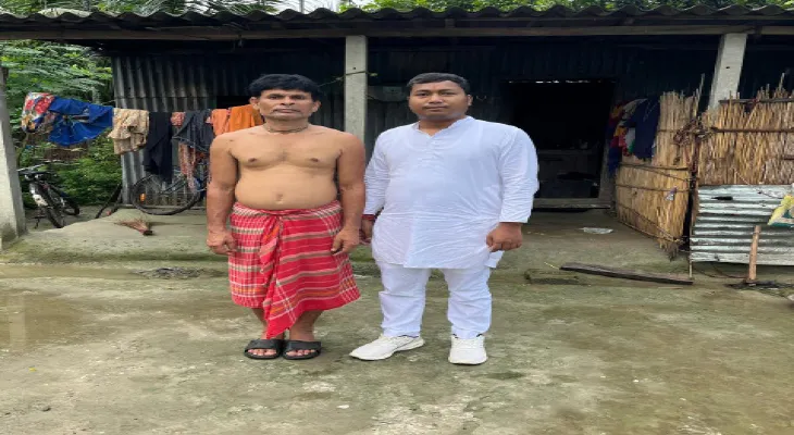 উত্তম ‘অনুপ্রবেশকারী’! বিশ্বাস হচ্ছে না সাদিয়ালকুঠি গ্রামের বাসিন্দাদের, পাশে উদয়ন, রাজবংশী ভাষা অ্যাকাডেমির চেয়ারম্যান হরিহর