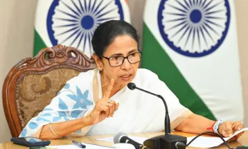 এনআরসি চক্রান্ত, গণতন্ত্রে আক্রমণ, অসম কাণ্ডের জের, ‘বাংলা বিরোধী’ বিজেপিকে তোপ মমতার