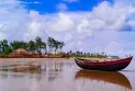 মন্দারমণিতে মেরিনড্রাইভের দু’কিলোমিটার রাস্তা সম্প্রসারণ না হওয়ায় সমস্যায় পর্যটকরা