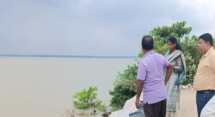 হাওড়ার বিভিন্ন বাঁধ পরিদর্শনে জেলাশাসক