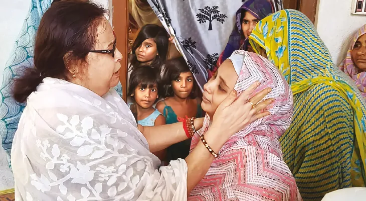 তৃণমূল নেতা খুন: মইনুলকে আড়াল করা হলে রুখে দাঁড়াব, হুঙ্কার সাবিত্রীর