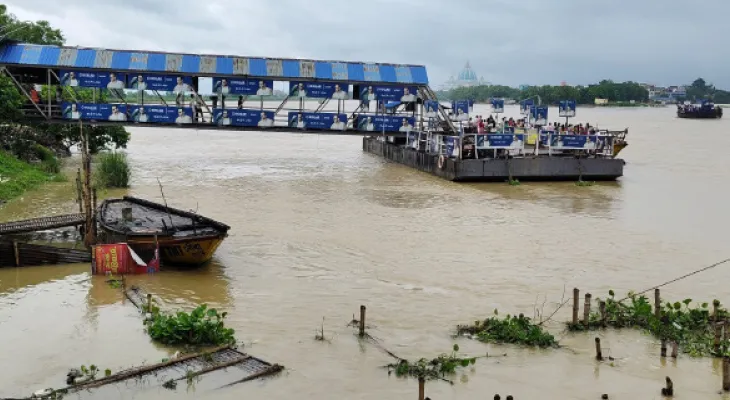 ফুঁসছে ভাগীরথী, জলের তলায় নবদ্বীপের বিস্তীর্ণ এলাকার জমি