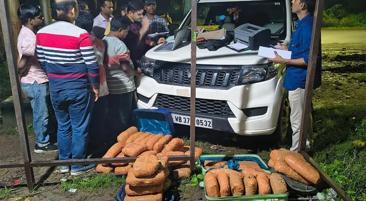 আসানসোল দক্ষিণ থানার কাঁকরসোল এলাকায় ৪২ কেজি গাঁজা উদ্ধার করল আসানসোল দুর্গাপুর পুলিস কমিশনারেটের গোয়েন্দা বিভাগ, আটক ৩