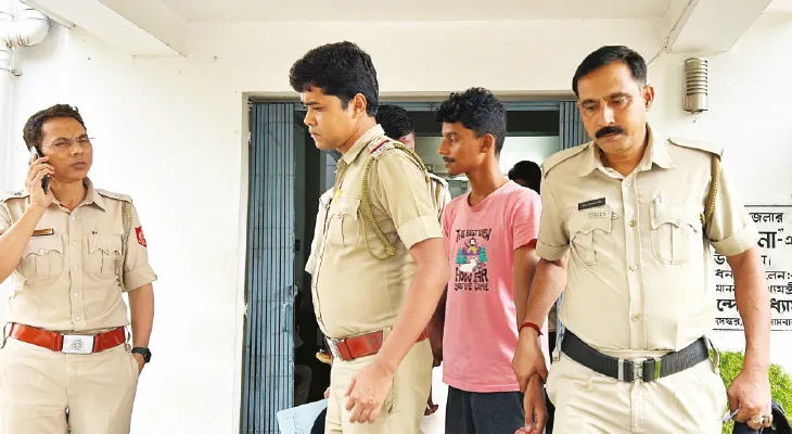 কেশিয়াড়িতে হেড ক্লার্ক খুনে অভিযুক্ত তৃণমূলের ছাত্রনেতা