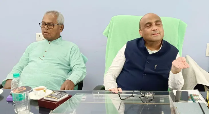 জলপাইগুড়িতে সাপ্তাহিক জন দরবার, জানালেন এসজেডিএ চেয়ারম্যান