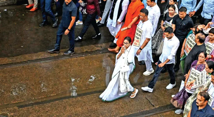 দিশাহারা বঙ্গ বিজেপি, ওয়াকওভার মমতাকে