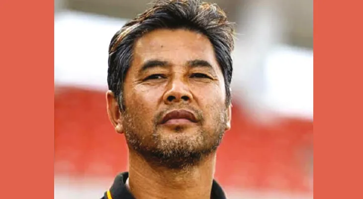 ক্রিস্পিনের জাদুতে পুনর্জন্ম জাতীয় মহিলা ফুটবল দলের