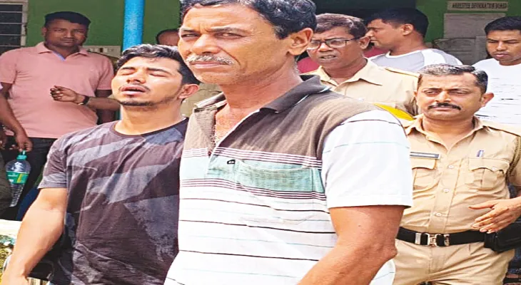 আধারকার্ড জোগাড় করতে গিয়ে ধৃত বাংলাদেশি রাসেল, গ্রেপ্তার চাপড়ার দালালও, উদ্ধার বিদেশি সিম