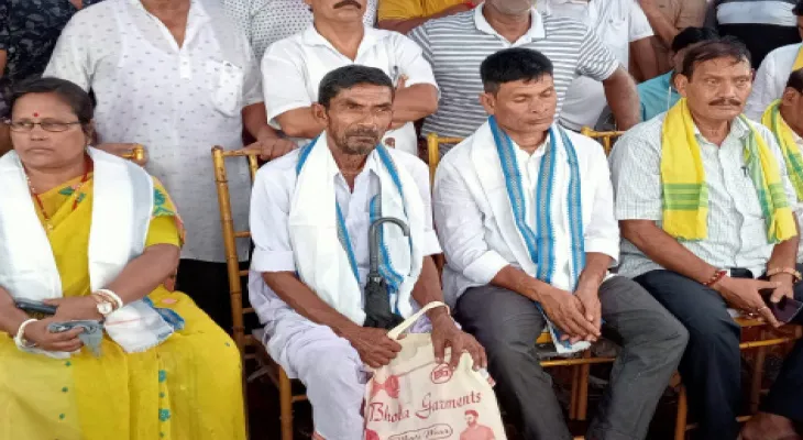 জোড়াইয়ে তৃণমূলের সভায় উত্তম, নিশিকান্ত, অসম থেকে বাংলায় ঢোকার রাস্তা বন্ধ করার হুঙ্কার রবির