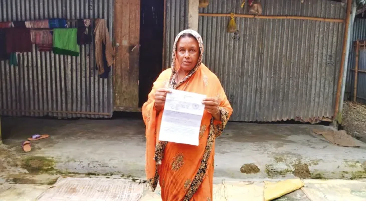 তুফানগঞ্জের মহিলাকে এনআরসি নোটিস, বাড়িতে গিয়ে পাশে থাকার বার্তা জেলা তৃণমূল নেতৃত্বের