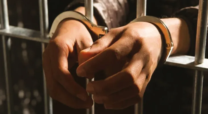 স্ত্রীকে ফিরতে বলায় প্রেমিকের হাতে আক্রান্ত স্বামী