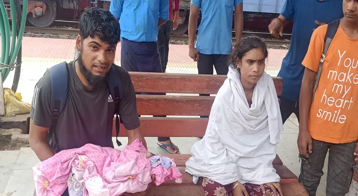 চলন্ত ট্রেনে সন্তান প্রসব করলেন এক মহিলা, সাহায্যের হাত বাড়াল রেল পুলিস