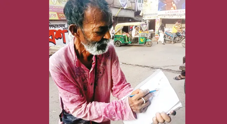ট্রেনে রং-তুলি নিয়ে ওঠেন ৬৪ বছরের প্রবোধ, ৩০০ টাকায় এঁকে দেন পোর্ট্রেট