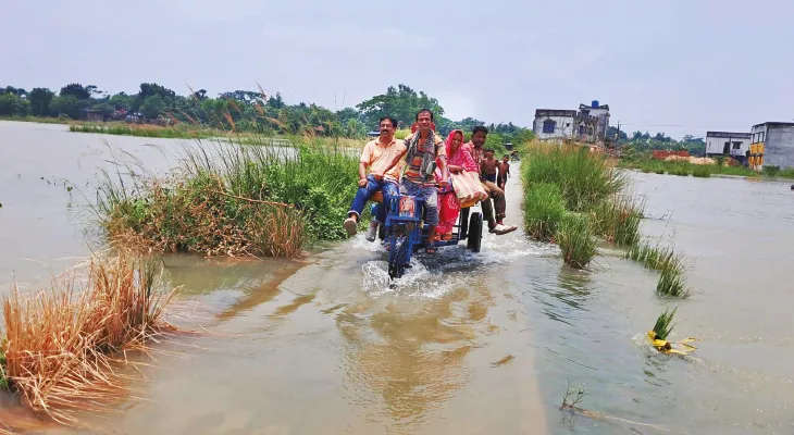 বর্ধমানের বহু জমি জলের তলায়, ক্ষতিপূরণের দাবি
