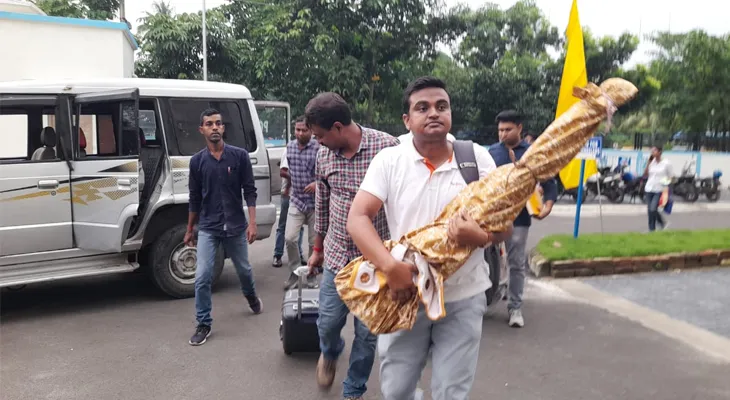 আবাসন থেকে উদ্ধার প্রচুর কার্তুজ, একাধিক রাইফেল ও রিভলবার! চাঞ্চল্য এলাকায়