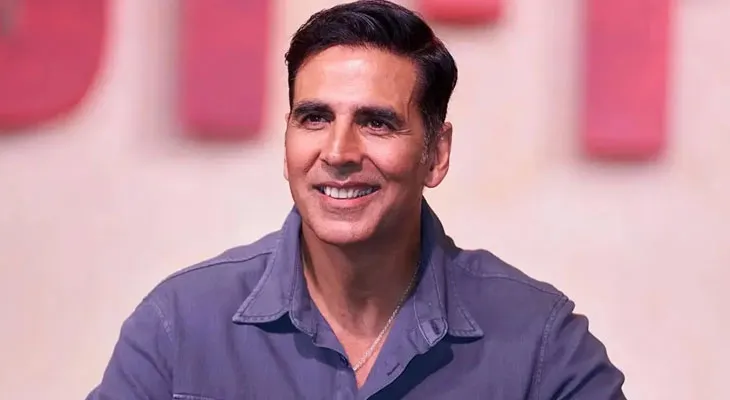 অক্ষয়ের অন্য আয়