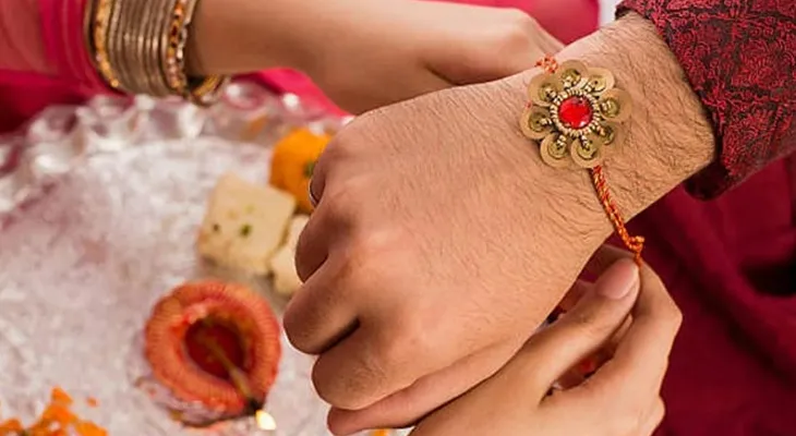 গৌড়বঙ্গে রাখিবন্ধন উৎসব পালিত