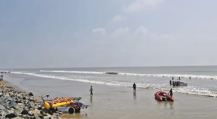 দীঘার মতো মন্দারমণির রাস্তাঘাট আলোয় সাজানোর দাবিতে সরব পর্যটক ও বাসিন্দারা