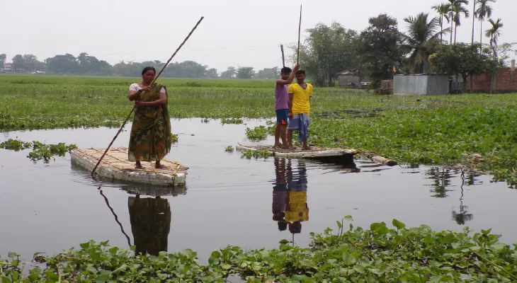 ‘জলদস্যু’র আতঙ্ক! রাত পাহারা ক্রান্তির গ্রামে