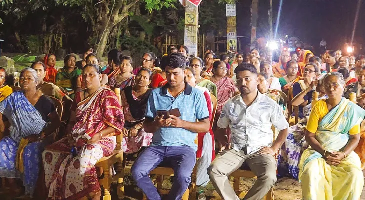 কাঁচরাপাড়ায় শুরু পাড়া বৈঠক, শ্যামনগর রবীন্দ্রভবনে বিএলএদের নিয়ে মিটিং