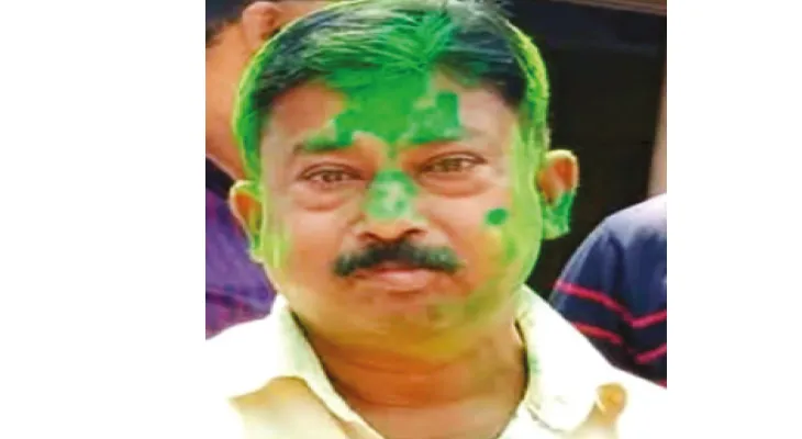 হাবড়ায় লোকাল ট্রেনের ধাক্কায় মৃত্যু তৃণমূল নেতার