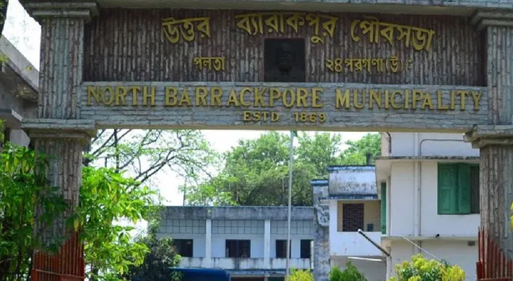 নিকাশি নালা তৈরির জন্য পলতায় উচ্ছেদ অভিযান পুরসভার