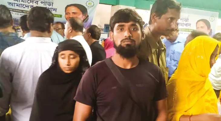 ওড়িশায় নির্যাতিত শ্রমিকরা শিবিরে, তমলুকে ‘আমাদের পাড়া’য় নাম নথিভুক্ত