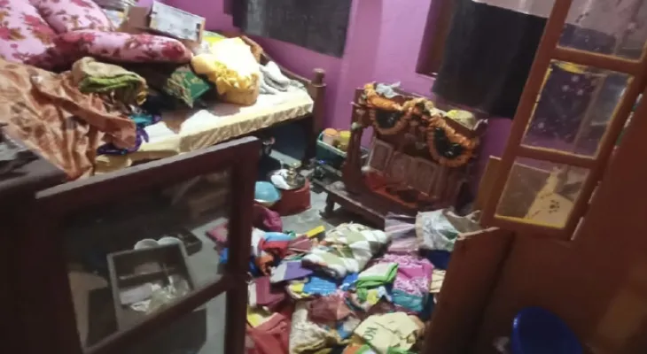 বনগাঁয় দুঃসাহসিক চুরি, গয়না ও ৬০ হাজার টাকা হাতিয়ে চম্পট দুষ্কৃতীদের