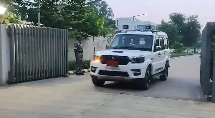 দিল্লি থেকে পাটনায় ফিরলেন বিহারের মুখ্যমন্ত্রী নীতীশ কুমার