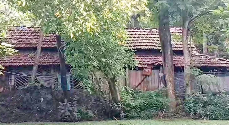 ভগবানপুরের শিক্ষকের পাঞ্জা কাটা কাণ্ড, তিনদিন পার, অভিযুক্ত অধরাই, চাপে পুলিস