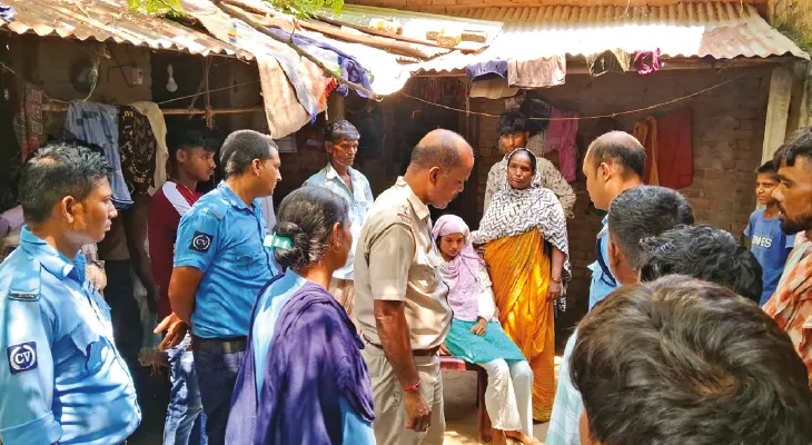গুরুদণ্ড! শিক্ষিকার থাপ্পড়ে অজ্ঞান কিশোরী, থানায় নালিশ পরিবারের