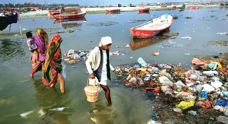 সিন নদীর দূষণ কমে, গঙ্গা-যমুনা সেই তিমিরেই