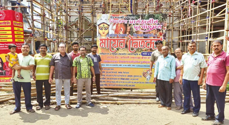 নিমতলা সর্বজনীনে এবার আকর্ষণ মায়ের দ্বৈত রূপ