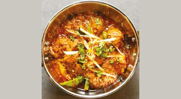 পুজোয় এবার এলাহি খাবার