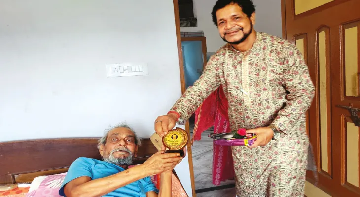 বাঁকুড়া পুরুলিয়া ও আরামবাগে সাড়ম্বরে পালিত শিক্ষক দিবস